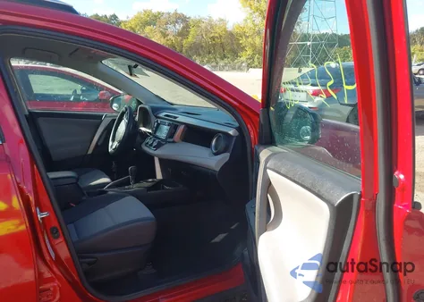 2015 Toyota Rav4 Le from USA, damaged, VIN 2T3ZFREV1FW226177